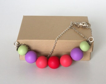 Polymer Clay Bead Bar Necklace: Fuchsia, Pink, Purple