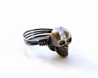 Skull Button Ring, Silver Skull Ring, Gun Metal Button Ring, Wire Wrapped Ring, Hematite Wire Ring, Metal Skull Ring, Grinning Skull Ring