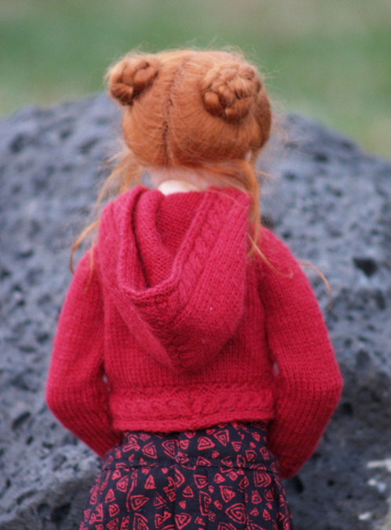 CURVED & CABLED-CHKnitting Pattern for Helen Kish's 14 Chrysalis Dolls image 3