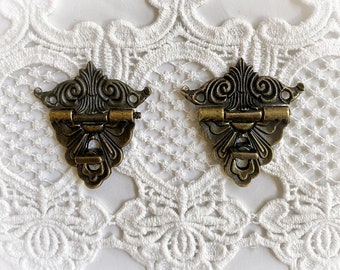 Reneabouquets Ornate Tarnished Brass Metal Latch Trinkets 2 Pack With Screws
