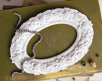 Prima Memory Hardware Resin Frames-Vincennes Regal Frame, Frank Garcia Embellishments, New Release In Stock And Ready To Ship!