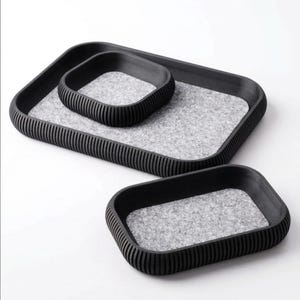 Set of 3 Nesting Catchall Trays with Felt Lining - Ribbed Valet Tray Set - Soft Bottom Entryway Organizer - Modern 3D Printed Decor Black