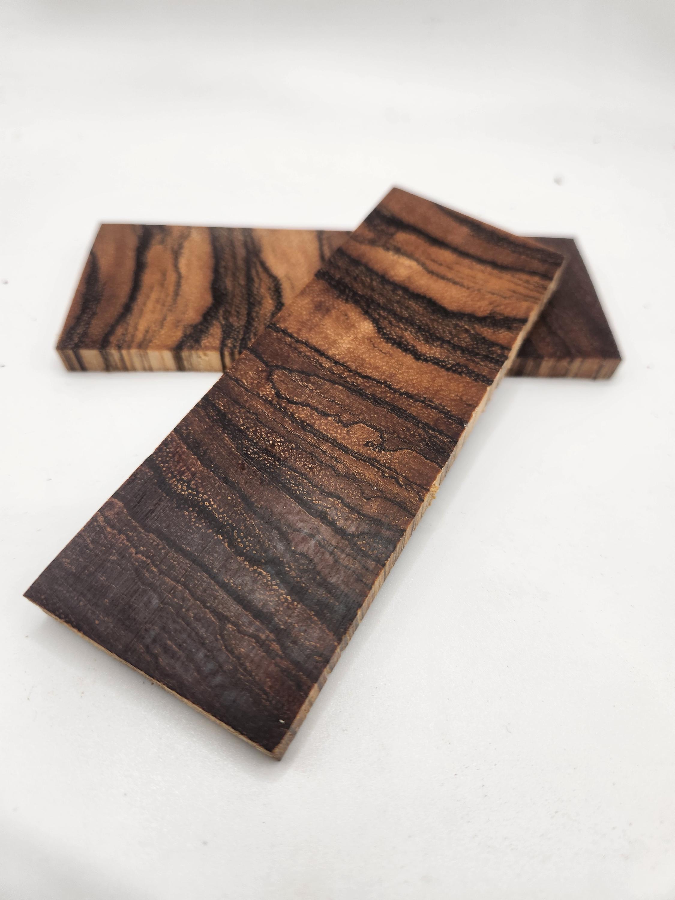 Planche Chêne Massif 65x27,5x2,2 Cm - Bois Dur Séché - Bricolage, Artisanat