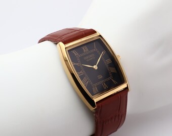 Vintage Rare Seiko 5Y30-5059 Tank Style With Black Dial Gold  display picture 1