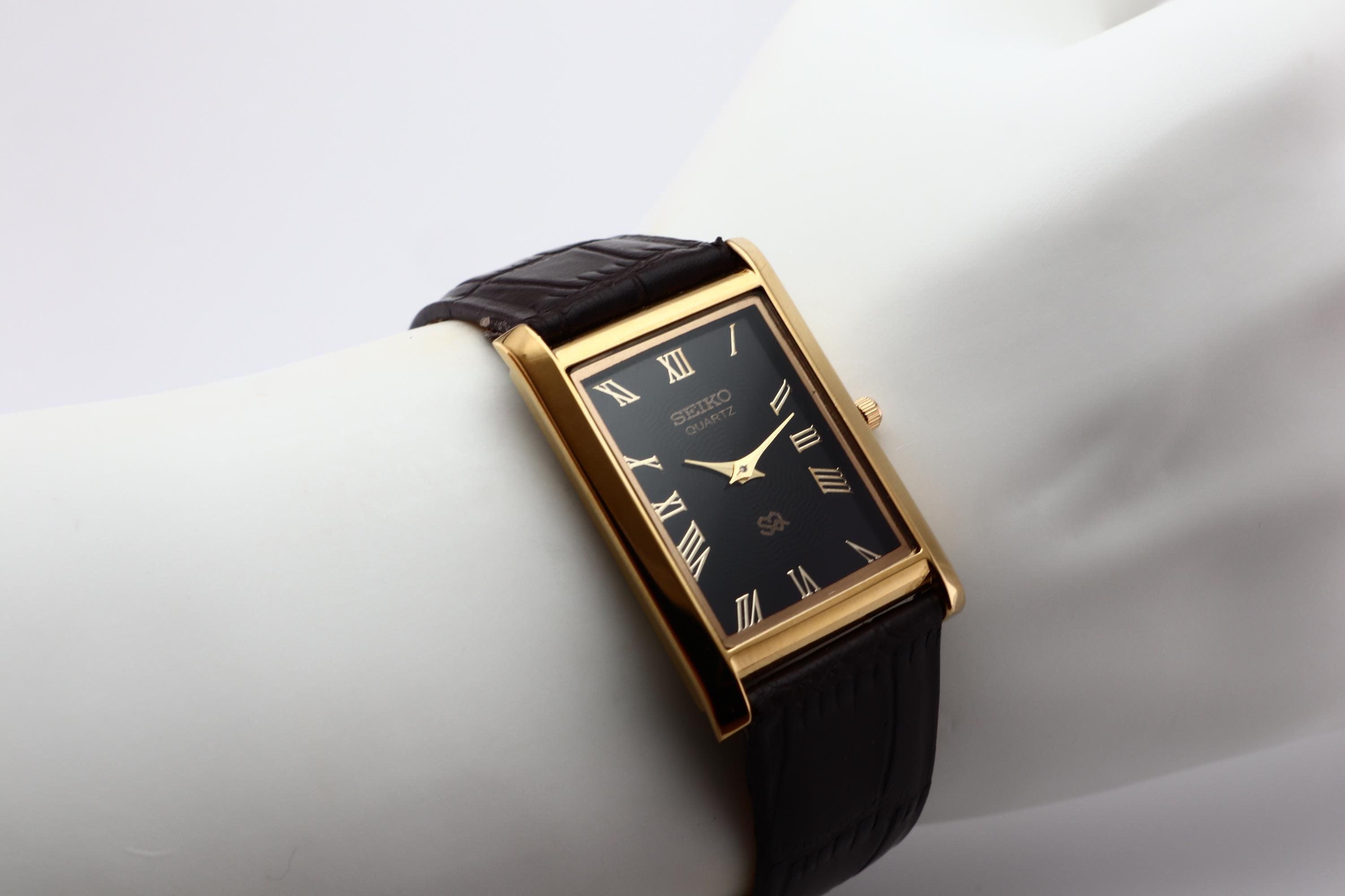 Seiko tank quartz - Etsy 日本
