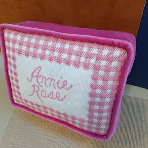 Gusset Edge - Needlepoint Pillow Finishing Service