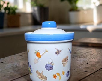 Vintage Hallmark Marjolein Bastin Natures Sketchbook Lidded Ceramic Jar Crock