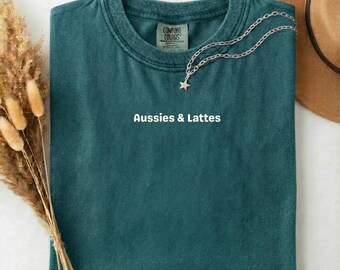 Aussies & Lattes-skjorta | Australian Shepherd-tröja för kaffeälskare | Minimalistisk hundmamma-gåva