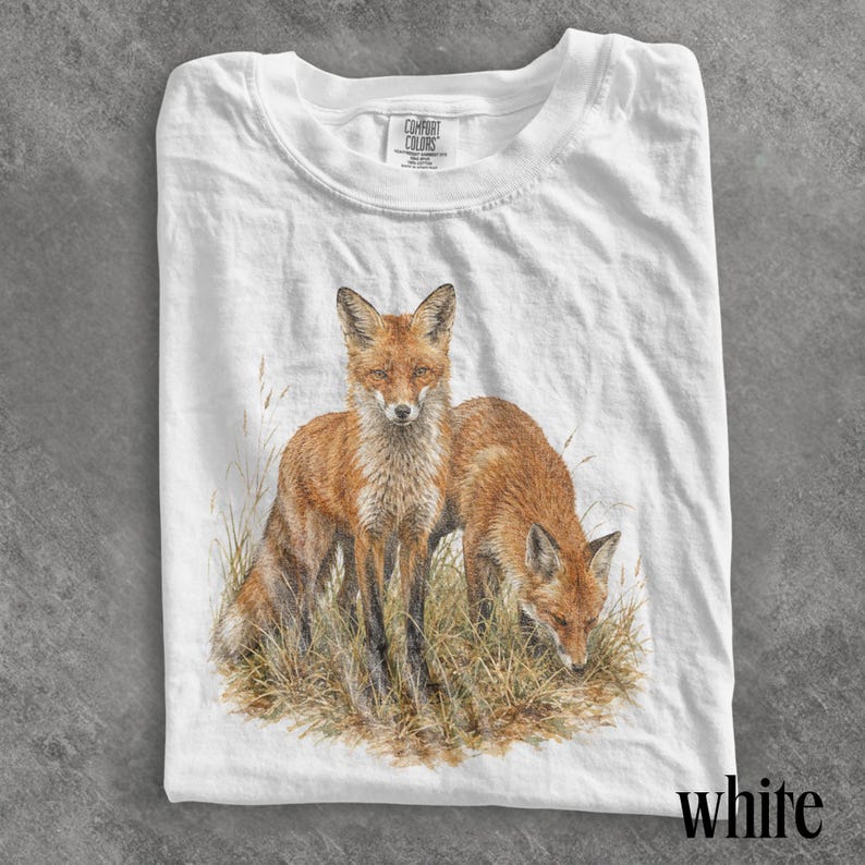 Vintage Red Fox Graphic Tee, Woodland Wildlife Animal Shirt, Rustic Woodland Forest Nature Top, Comfort Colors® Fox Lover Gift image 3
