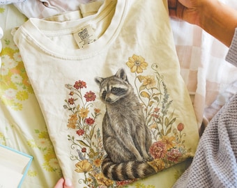 Vintage Floral Raccoon Shirt, Botanical Garden Portrait Scene, Illustration Graphic Tee, Woodland Comfort Colors® Top