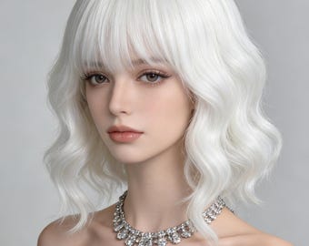 Personalización, Bob blanco ondulado con flequillo para el Día de San Valentín – Cabello corto romántico para mujer, peluca sintética resistente al calor, regalo perfecto para ella.
