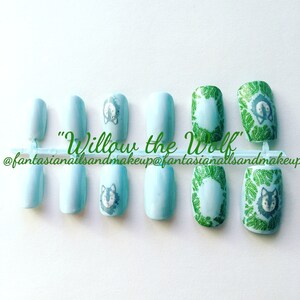 Baby blue wolf nails- forest animal nails- earth day nails- press on nails- glue on nails- fake nail set- false nails- square acrylic nails