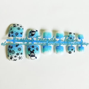 Fake nails, toe nails, snowman nails, holiday nails, press on nails, glue on nails, fake toe nails, Christmas nails, ready to ship nails