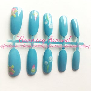 Blue gnome nails- spring Easter nails- press on nails- glue on nails- fake nail set- false nails- faux nails- oval acrylic nails