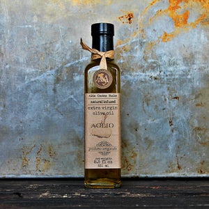 Garlic Infused  Extra Virgin Olive Oil - Extra Virgin Olive Oil - Garlic Infused - Italian Olive Oil- Garlic Oil