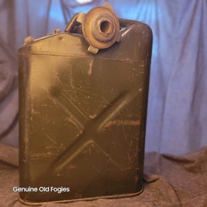 Vintage army gas can - Etsy 日本