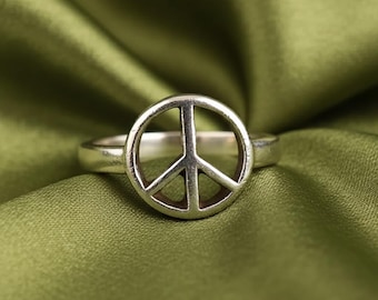 Sterling Silver Peace Sign Ring, Delicate Boho Style