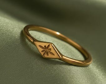 Gold North Star Signet Ring - Dainty Starburst Stacking Ring - Celestial Diamond Ring