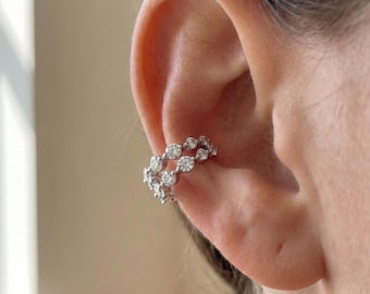 Orecchini a cerchio in argento sterling con pavé di zirconi cubici - Cerchio a conchiglia a doppia fila