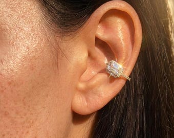 Orecchino a polsino con pietra baguette in argento sterling 925 rodiato, senza piercing, con fascia per cartilagine