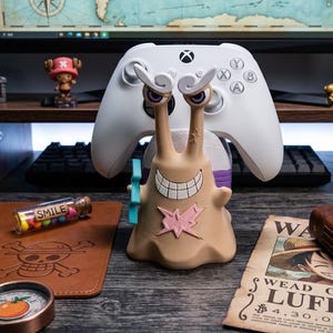 Anime Snail Controller Holder, Gamer Gear Phone Stand, Den Den Mushi Statue Desk Decor, Geek Gift for Men, Unique Video Game Accessory