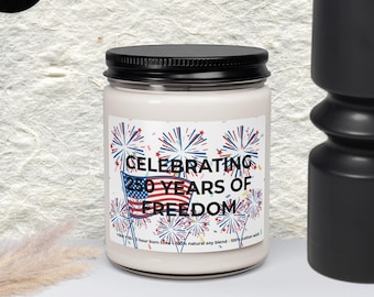 Candela patriottica in cera di soia da 255 g: grande bandiera e fuochi d'artificio per celebrare i 250 anni di libertà, candela del 4 luglio con stoppino in cotone.