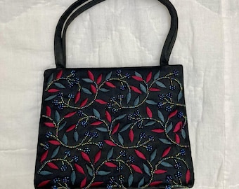 Vintage La Regale Black Floral Embroidered Beaded Evening Handbag Shoulder Strap