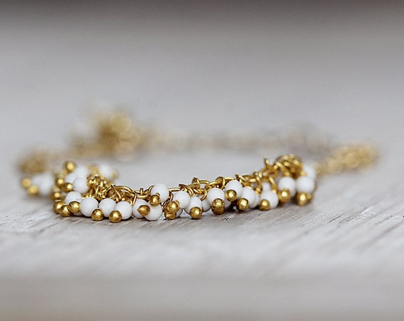 White Pearl Bracelet - Gold & White Bracelet
