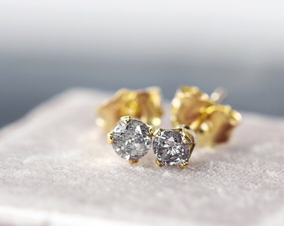 Real Diamond Stud Earrings - Grey Diamond Studs