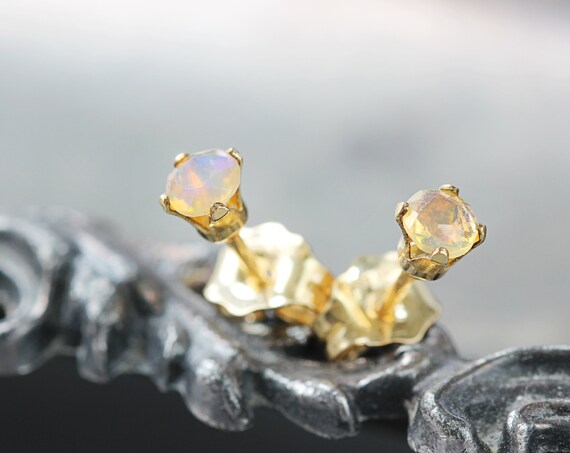 SINGLE Ethiopian Opal Earring - Unisex Earring