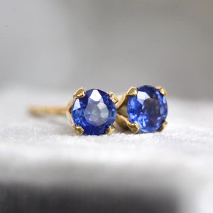 Fine Sapphire Stud Earrings - Tiny Gemstone Studs - September Birthstone Gift - Precious Stone Stud Earrings - Small Blue Sapphire Studs