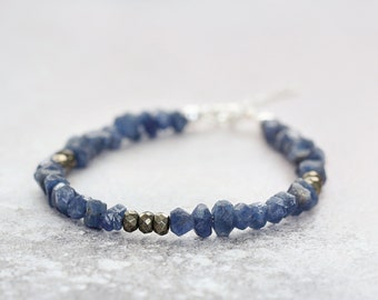 Rough Sapphire Bead Bracelet - Earthy Blue Gemstone Bracelet - September Birthstone - Raw Sapphire Bracelet - Unique Birthday Gift Women