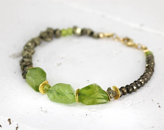 Raw Peridot Bracelet - Green Gemstone Bracelet
