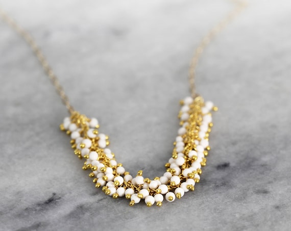 White Pearl Necklace - Pearl Cluster Necklace