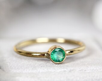 Minimalist Emerald Engagement Ring - Columbian Emerald Solitaire Ring Gold - May Birthstone Stacking Ring - Simple Emerald Ring Gold Filled
