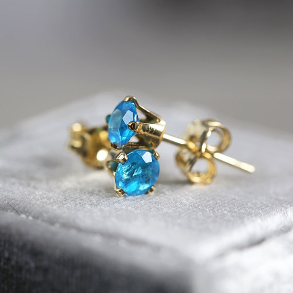 Neon Blue Apatite Earrings - Apatite Stud Earrings