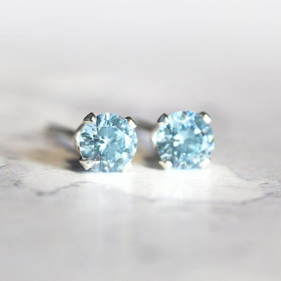 Aquamarine CZ Stud Earrings - Hypoallergenic Cubic Zirconia Ocean Blue Ear Studs