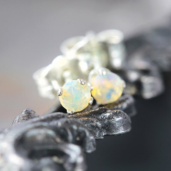 Welo Opal Stud Earrings - Silver Opal Earrings