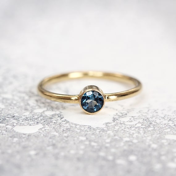 Blue Topaz Ring Gold or Silver - Blue Topaz Simple Minimal Engagement Ring - London Blue Topaz Ring - November December Birthstone Gift 4mm