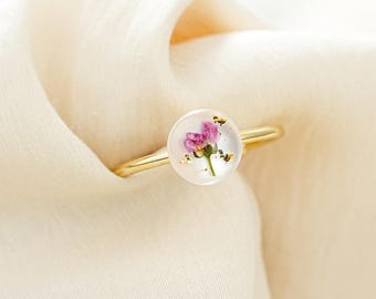 Custom Birth Flower Ring, Mother of Pearl Open Ring, Pressed Flower Jewelry, Birthday Gift for Women, Adjustable Floral Ring, Gift for Her