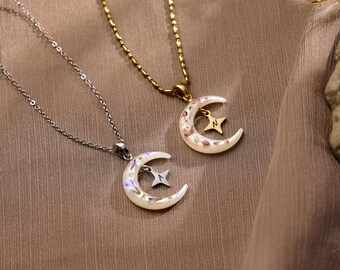 Custom Initial Crescent Moon and Star Necklace, Pressed Flower Mother of Pearl Moon Pendant Necklace, Healing Jewelry, Birthday Gift for Her