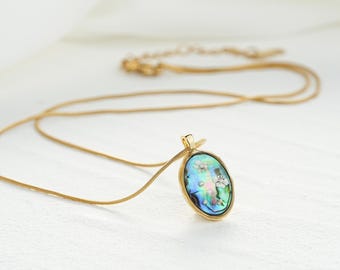 Abalone shell Pressed Flower Necklace with Pearl, Real Flower Jewelry, Ocean Inspired Jewelry, Birthday Gift, Mother’s Day Gift for Mom
