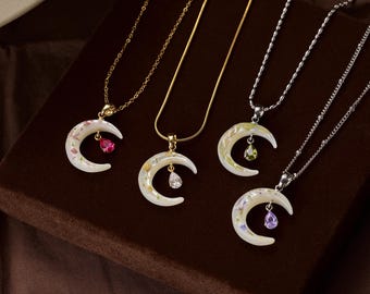 Custom Birthstone Crescent Moon Necklace, Custom Flower Mother of Pearl Moon Jewelry, Moon Pendant, Birthday Gift for Mom, Gift for Her