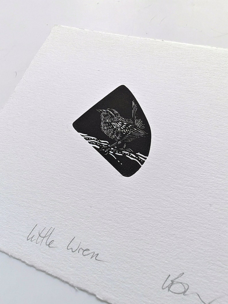 Little Wren Wood Engraing. Original print. Small bird image 5