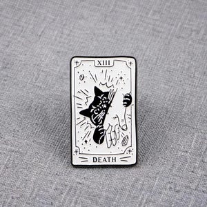 Dödens Tarotkort Emaljnål, Svart Katt Häxig Kavajnål, Ockult Gotisk Brosch, Spöklik Häxkonst Gåva, Alternativ Mode Ryggsäckstil