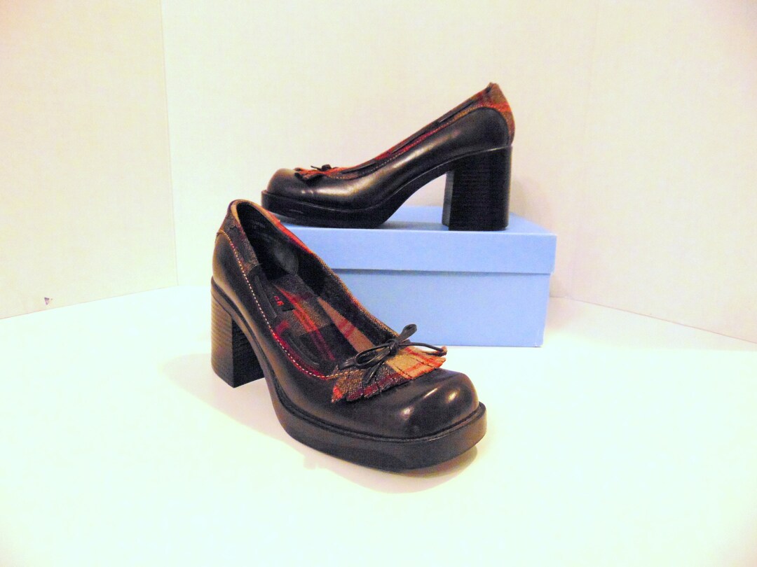 90s platform loafers