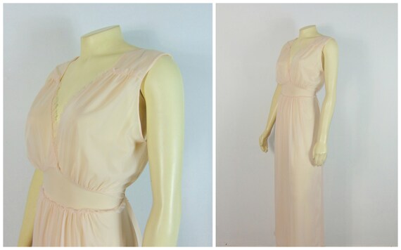 40s Vanity Fair Pink Vintage Nightgown Nylon Matte