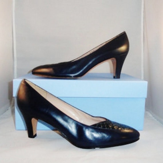 Vintage Shoes 70s 80s Salvatore Ferragamo Shoes Na