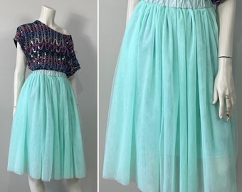 Layered tulle top skirt 90s
