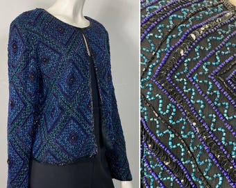 Jaqueta vintage com muitas aplicações de miçangas, nova com etiqueta | Jaqueta Stenay anos 90/Y2K, azul-petróleo, roxa e preta, com lantejoulas e miçangas | Tamanho G (Grande) | Tamanho M/G (Médio/Grande)